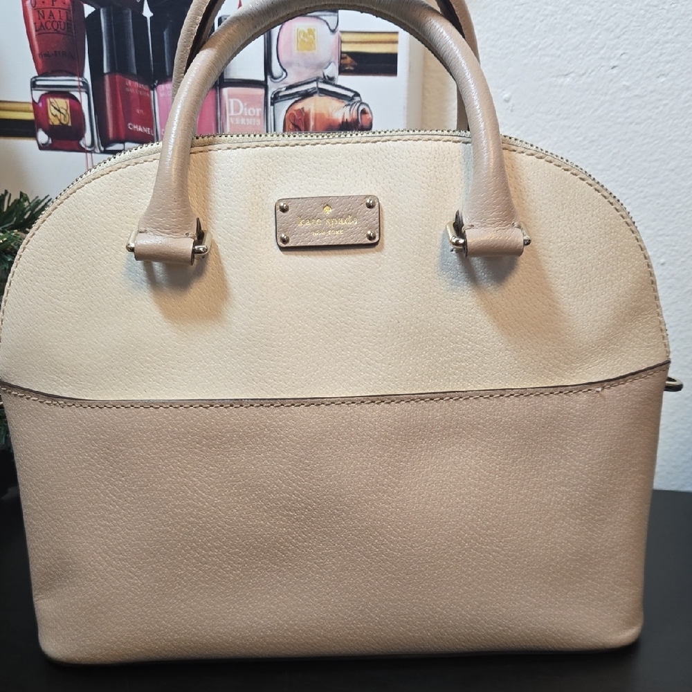 EUC Kate Spade Beige Leather Handbag